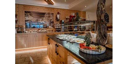 Wanderurlaub - Steiermark - Buffetbereich - Hotel Stocker