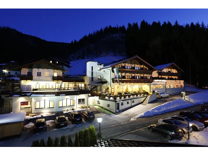 Wanderurlaub - Fahrstuhl - Panoramahotel Gürtl im Winter - Panoramahotel Gürtl