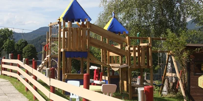 Wanderurlaub - Fahrstuhl - Spielplatz - Hotel Restaurant Pariente