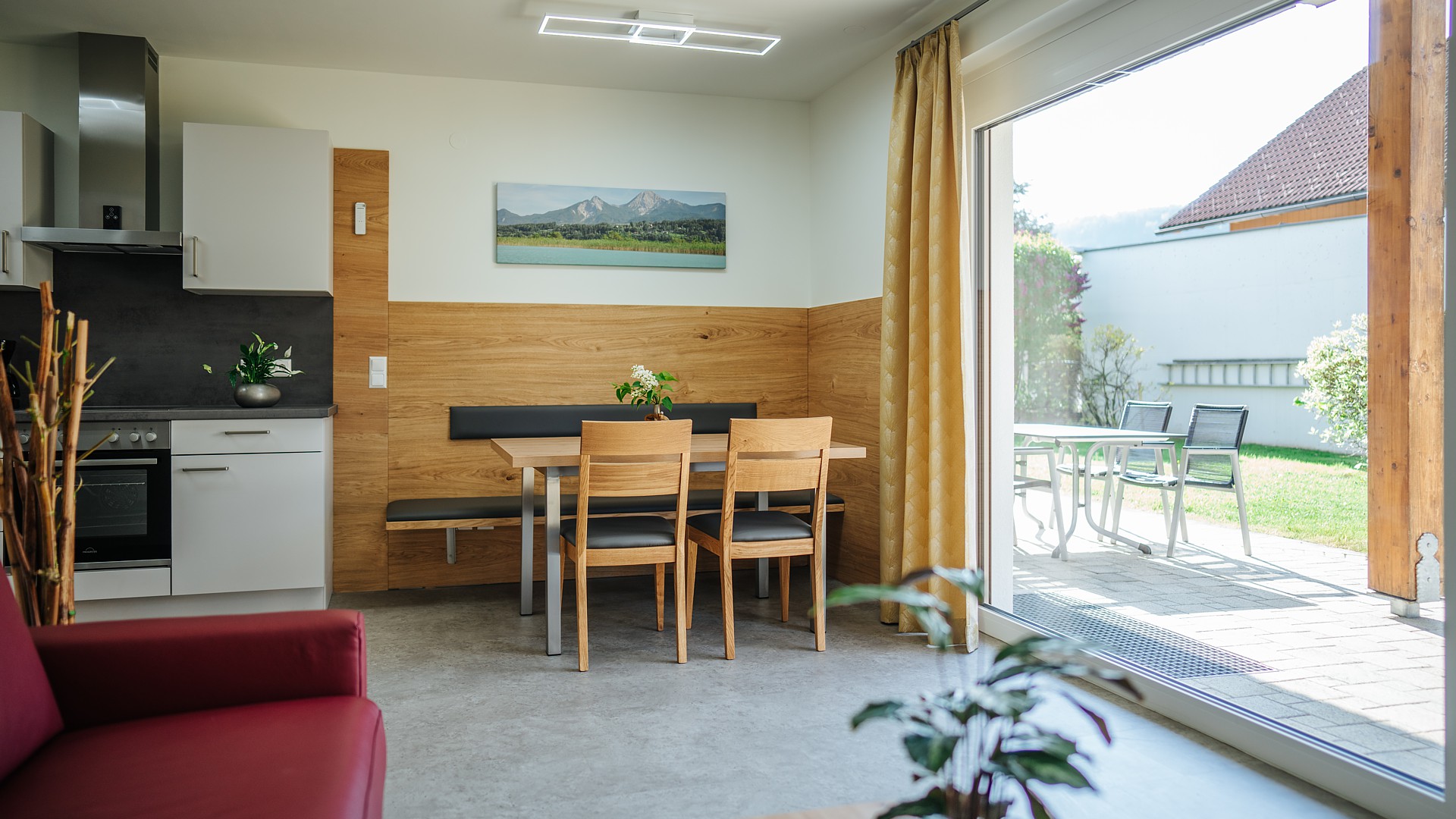 Wanderhotel: Wohn/ Ess/ Küche - Ferienwohnungen und Seebungalows am Faaker See - Karglhof OG