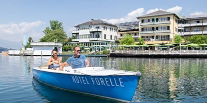 Wanderurlaub - Fahrstuhl - Bootsfahrt am Millstätter See - Seeglück Hotel Forelle