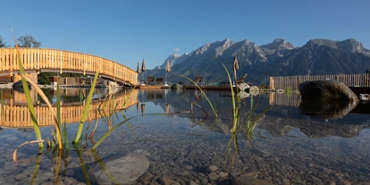 Wanderurlaub - Sonnenterrasse - Bad Aussee - Hoteleigener Naturbadeteich - Hotel Schröckerhof GmbH