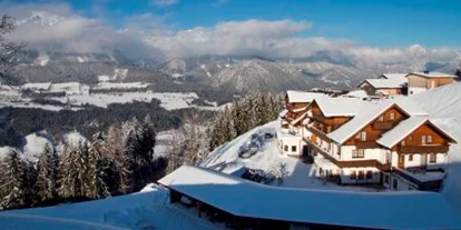 Wanderurlaub - Sonnenterrasse - Bad Aussee - ****Hotel Schröckerhof im Winter - Hotel Schröckerhof GmbH