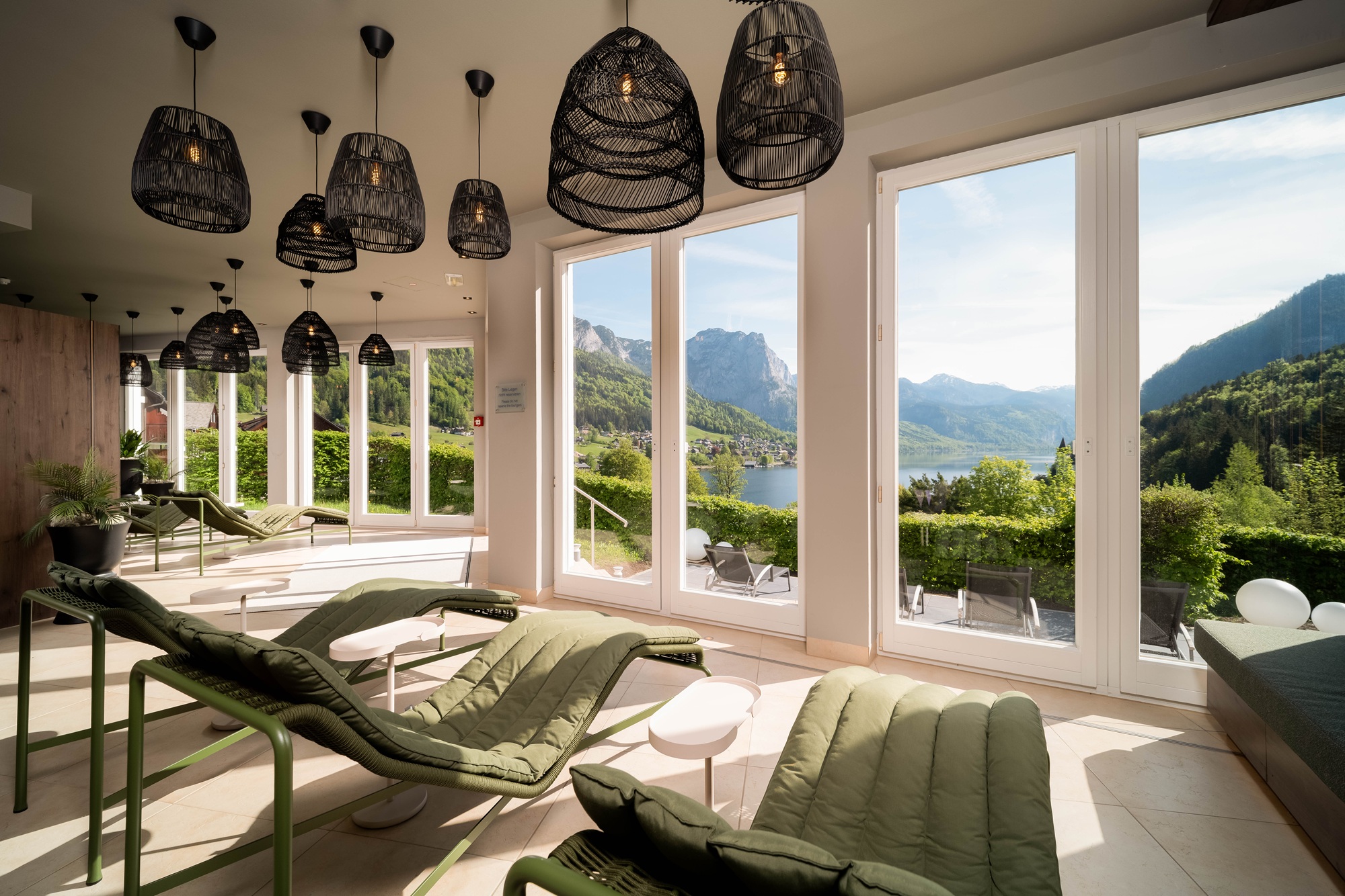 Wanderhotel: Panorama-Ruhebereich im Hotel - MONDI RESORT AM GRUNDLSEE