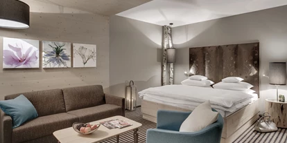Wanderurlaub - Fahrstuhl - INNs HOLZ Natur- & Vitalhotel****s Alpenblickzimmer - INNs HOLZ Natur- & Vitalhotel****s