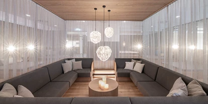 Wanderurlaub - Fahrstuhl - INNs HOLZ Natur- & Vitalhotel****s Ruhelounge - INNs HOLZ Natur- & Vitalhotel****s