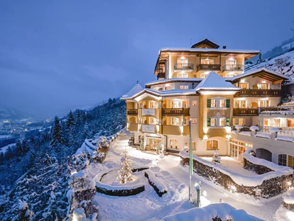 Wanderurlaub - Fahrstuhl - Hotel AlpenSchlössl
