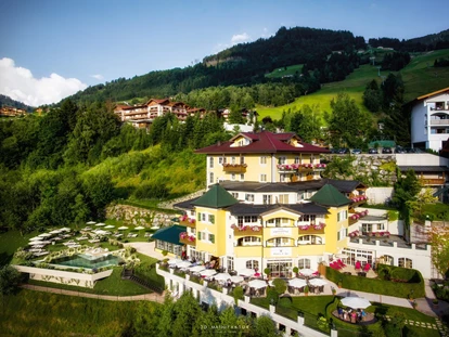 Wanderurlaub - Fahrstuhl - Hotel AlpenSchlössl
