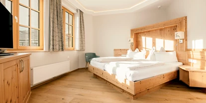 Wanderurlaub - Pools: Schwimmteich - Spa & Vitalresort Eggerwirt