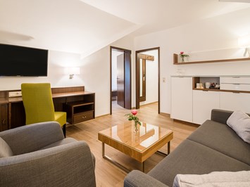 Waldhotel Schäferberg Zimmerkategorien Apartment (separater Wohn- und Schlafraum) im Hotel