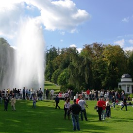 Wanderhotel: Wasserspiele im Bergpark - Waldhotel Schäferberg