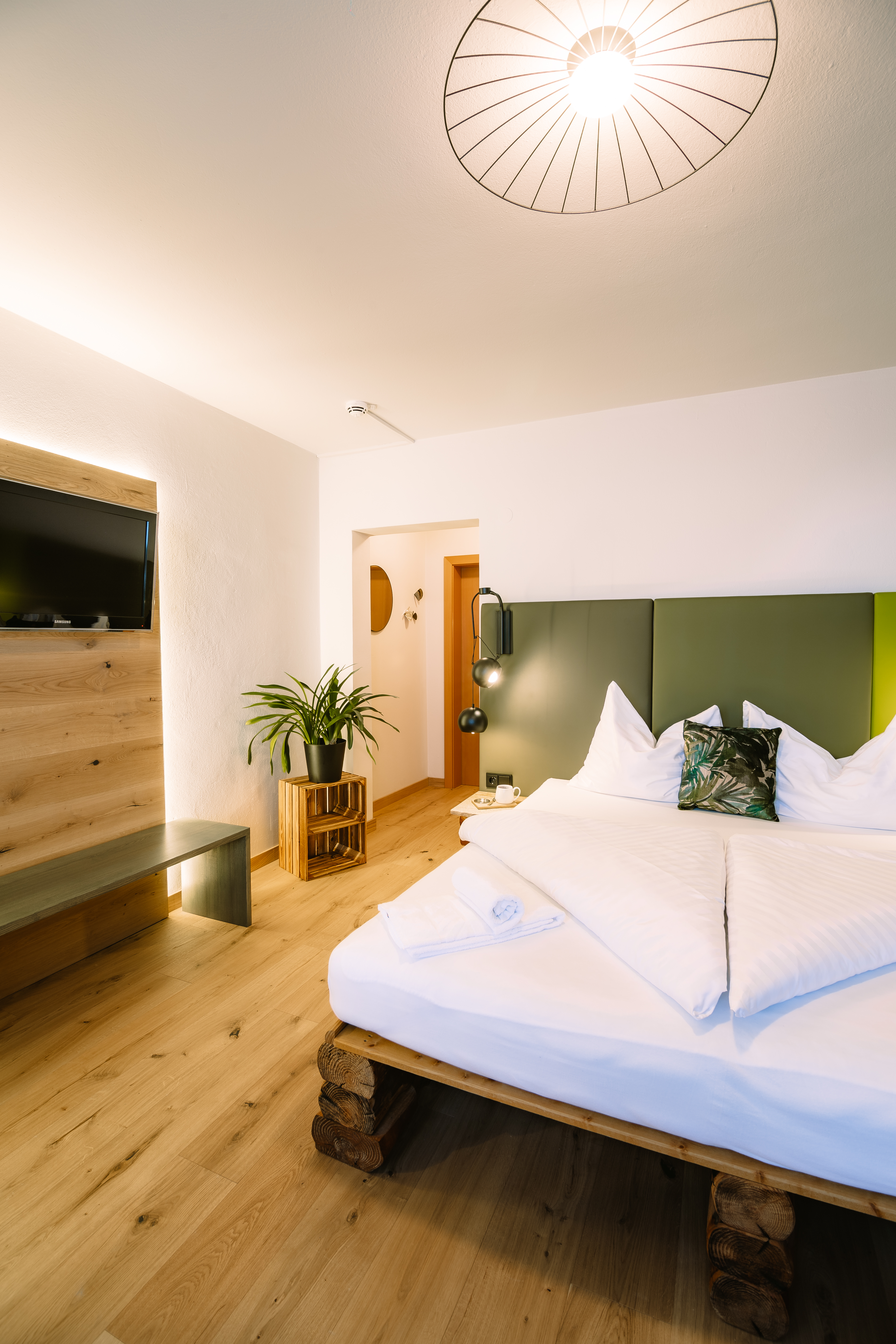 BergBaur Zimmerkategorien Crazy Kamal 