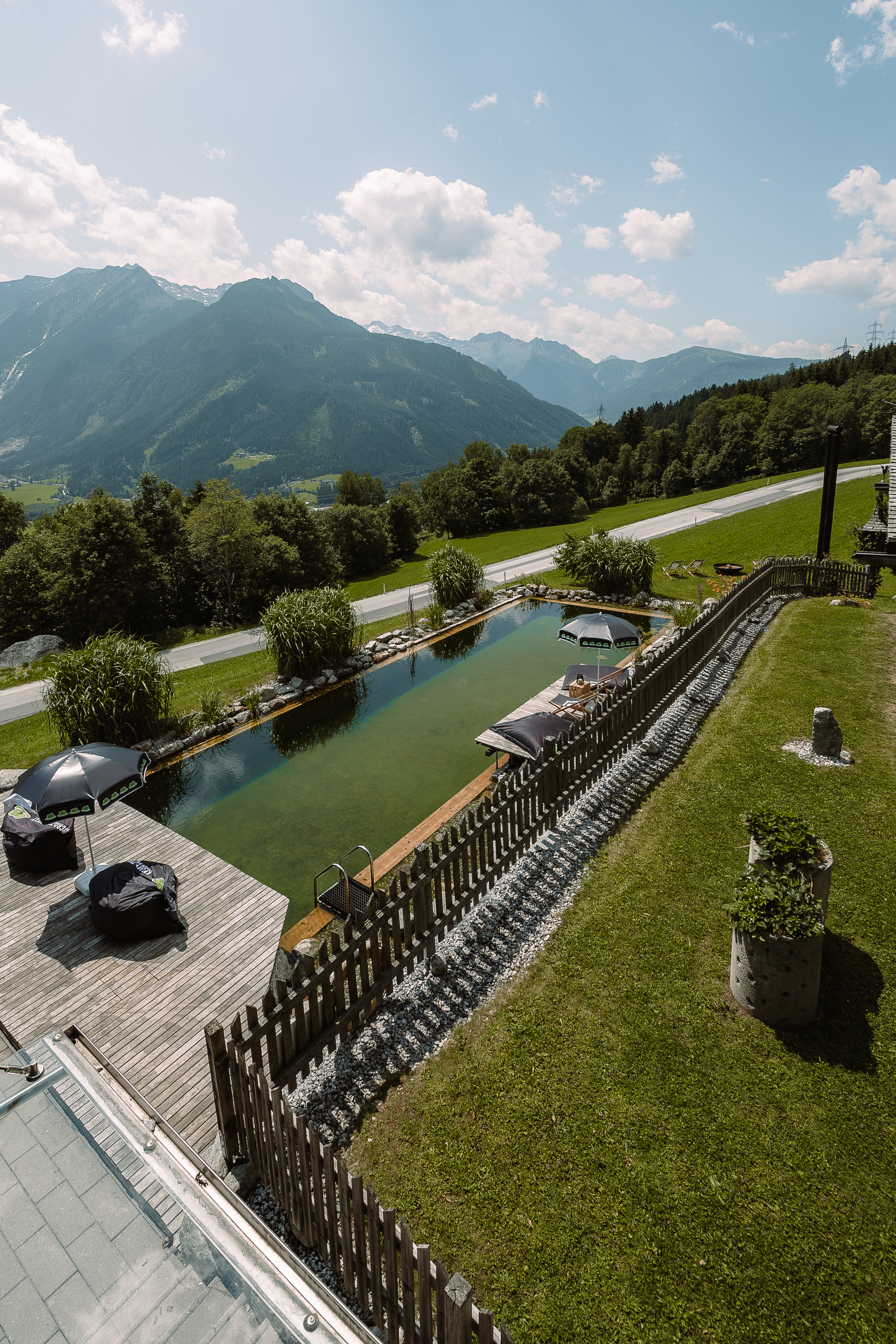 Wanderhotel: kleinster Bergsee der Alpen (Naturpool) - BergBaur