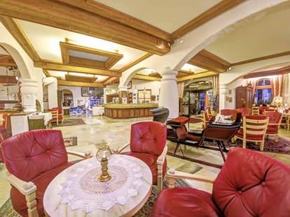 Wanderurlaub - Fahrstuhl - Hotellobby - Hotel Glocknerhof