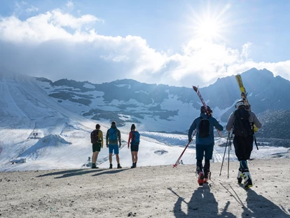 Wanderurlaub - Fahrstuhl - Wandern und Skifahren am Gletscher - Hotel Glocknerhof