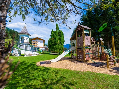Wanderurlaub - Fahrstuhl - Kinderspielplatz - Hotel Glocknerhof