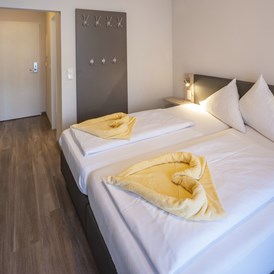 Wanderhotel: Unser Economy Doppelzimmer - sonnenhotel BAYERISCHER HOF