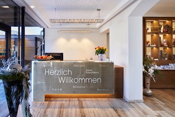 Wanderhotel: Willkommen im Hotel für ERWACHSENE ab 14 Jahre in Kaprun Zell am See. - Alpine Superior Hotel Barbarahof in Kaprun-Zell am See