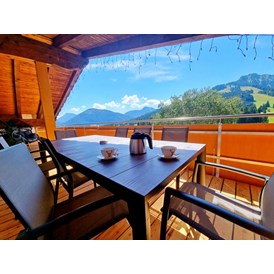 Wanderhotel: herrlicher Blick in die Bergwelt vom Balkon aus  - Landhaus Wildschütz
