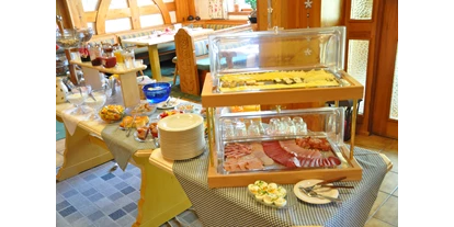 Wanderurlaub - Klassifizierung: 3 Sterne - Tirol - Beginnen Sie einen schönen Urlaubstag gestärkt mit unserem Frühstücksbuffet - Landhaus Wildschütz