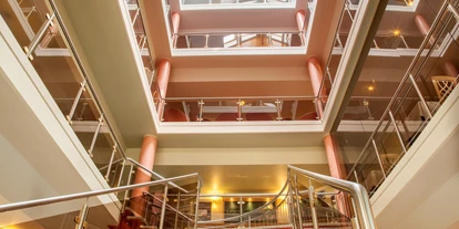 Wanderurlaub - Fahrstuhl - Hotel drinnen - Hotel Kammweg am Rennsteig