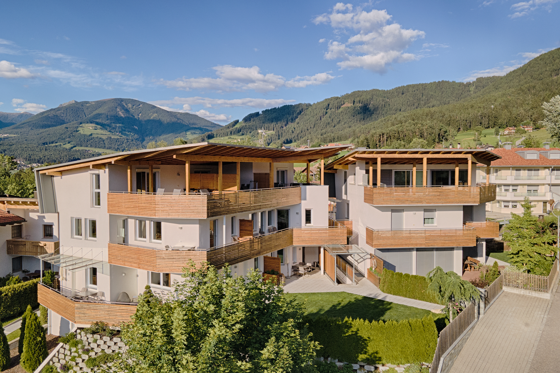 Wanderurlaub - Niederdorf (Trentino-Südtirol) - in ruhiger sonniger Lage mit herrlichem Ausblick - Appartements Andreas ****