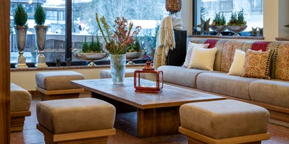 Wanderurlaub - Pools: Schwimmteich - Lobby - Ski & Bike Hotel Wiesenegg