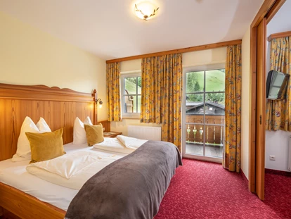 Wanderurlaub - Fahrstuhl - www.huettenwirt.com - Naturhotel Huettenwirt