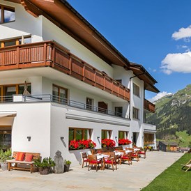 Wanderhotel: Sonnenterrasse - Hotel Schranz 