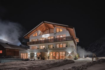 Wanderhotel: Hotel Schranz im Winter - Hotel Schranz 