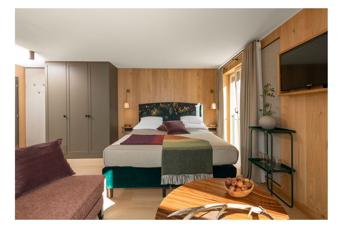 Wanderhotel: Zimmer im alpinen Stil - Hotel Schranz 