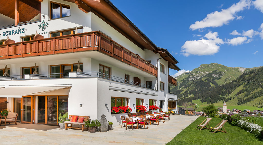 Wanderhotel: Sonnenterrasse - Hotel SUNORA