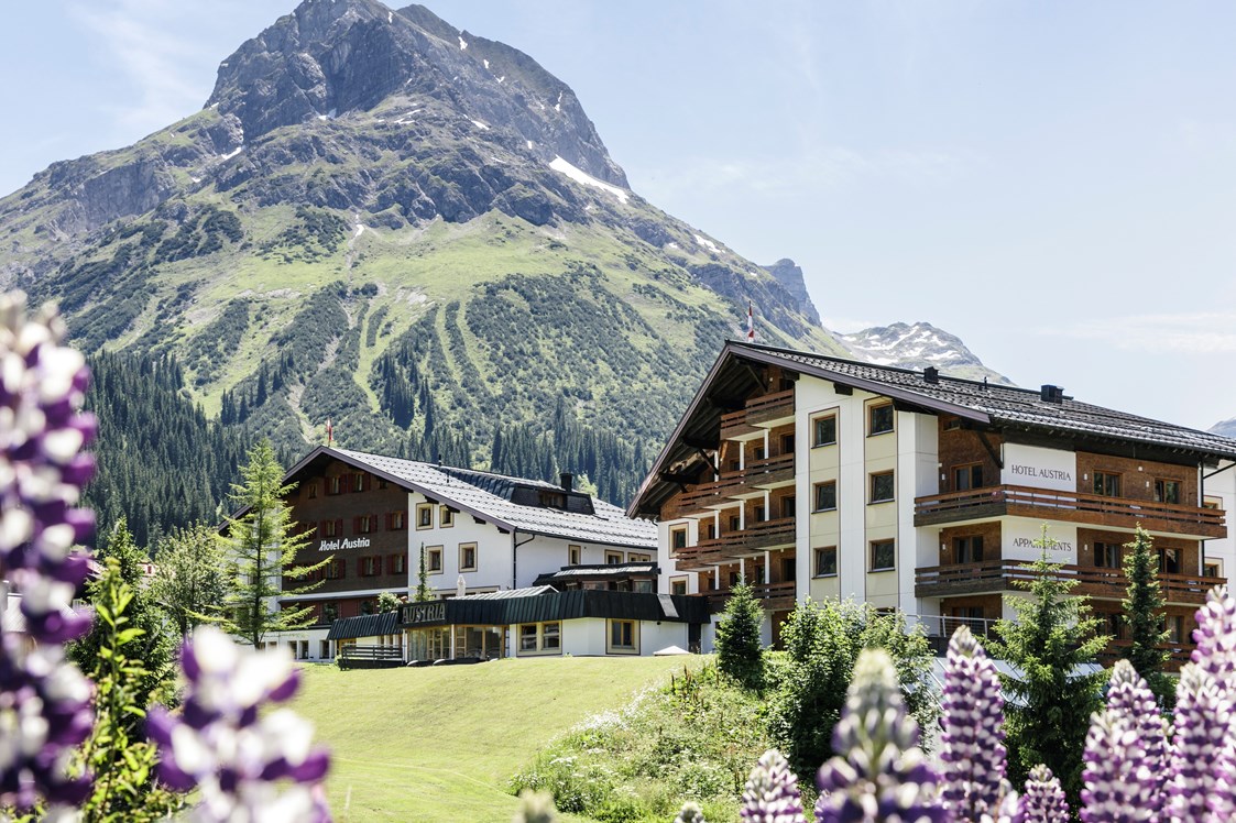Wanderhotel: Hotelansicht außen - Hotel Austria