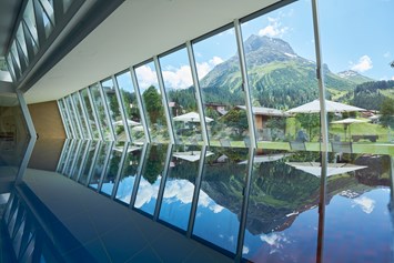 Wanderhotel: Indoor-Pool - Hotel Austria