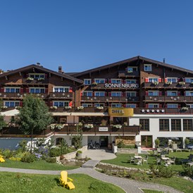 Wanderhotel: Sonnenburg_Außenansicht - Hotel Sonnenburg