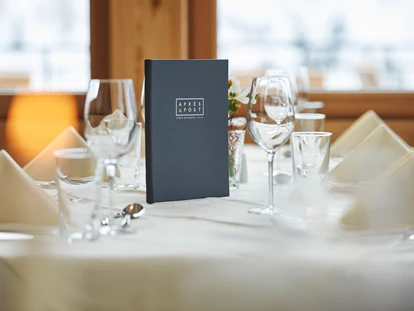 Wanderurlaub - Fahrstuhl - APRES POST HOTEL Restaurant - APRES POST HOTEL