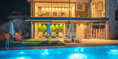 Wanderurlaub - Klassifizierung: 3 Sterne - Berg.Spa bei Nacht - Rosentalerhof Hotel und Appartements