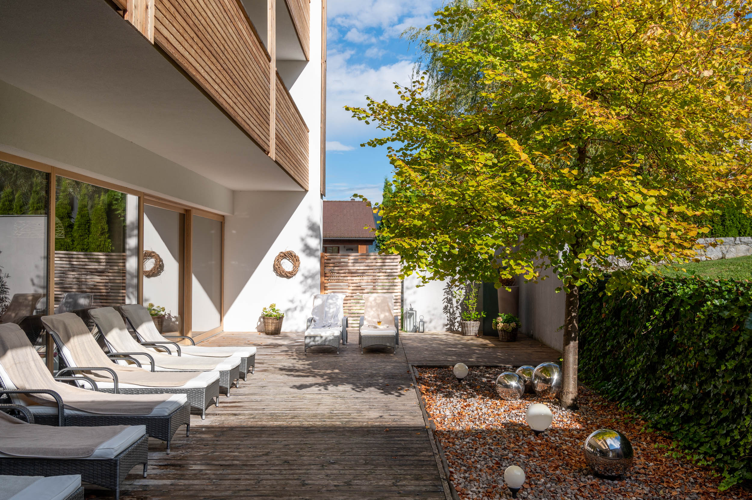 Wanderhotel: Wellnessterrasse - Hotel Verwall