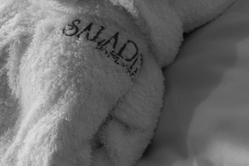 Wanderhotel: Saladina Bademantel - Bio-Hotel Saladina