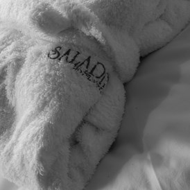 Wanderhotel: Saladina Bademantel - Bio-Hotel Saladina