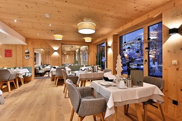 Wanderhotel: Gemütlich-modern: Unser Restaurant - Genuss- & Aktivhotel Sonnenburg