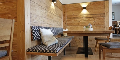 Wanderurlaub - Fahrstuhl - Bayern - Unser neu gestalteter Restaurantbereich lädt zum Verweilen ein. - moor&mehr Bio-Kurhotel