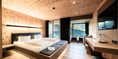 Wanderurlaub - Pools: Schwimmteich - Gradonna****s Mountain Resort Châlets & Hotel