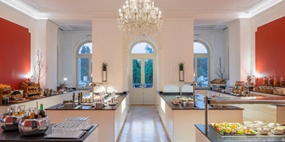Wanderurlaub - Sonnenterrasse - Bad Aussee - Buffetbereich im Restaurant - Villa Seilern - Villa Seilern