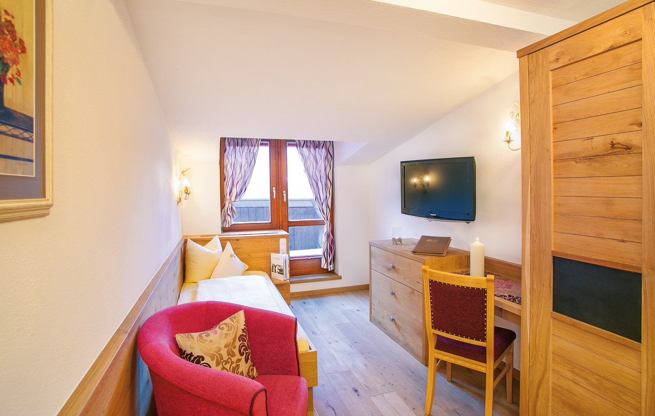 Hotel Sonne Zimmerkategorien Einzelzimmer "Kat. B"