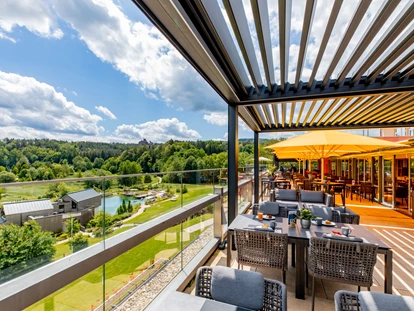Wanderurlaub - Fahrstuhl - Pfalzblick Wald Spa Resort