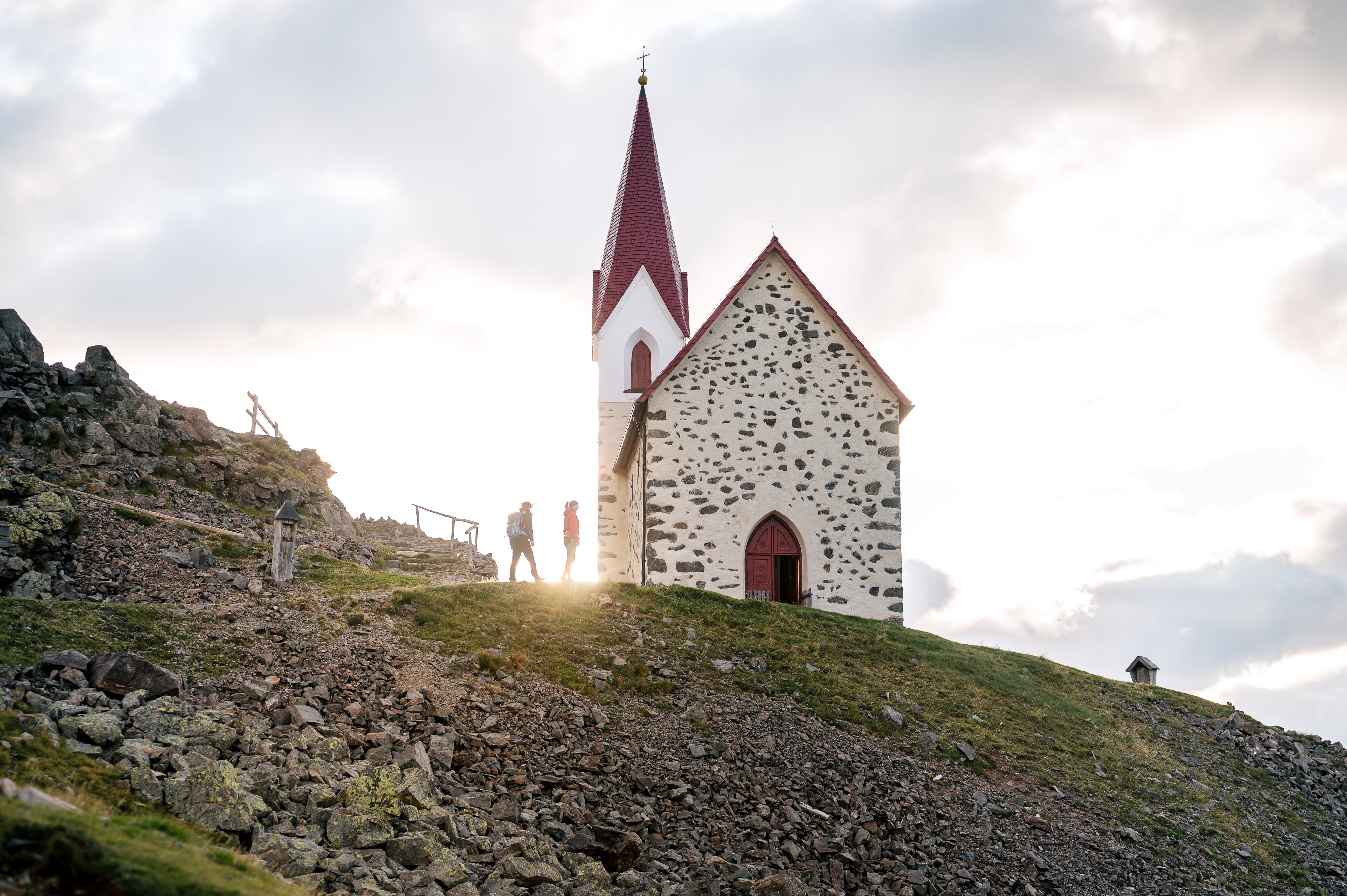 Wanderhotel: Das Schutzhaus Latzfonser Kreuz entdecken - Panorama Hotel Flora