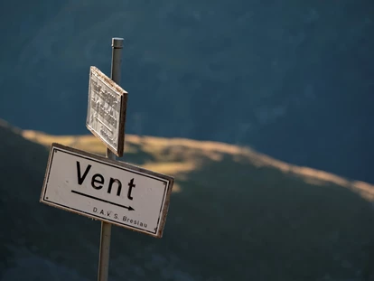 Wanderurlaub - Fahrstuhl - Bergsteigerdorf Vent - Natur- & Alpinhotel Post