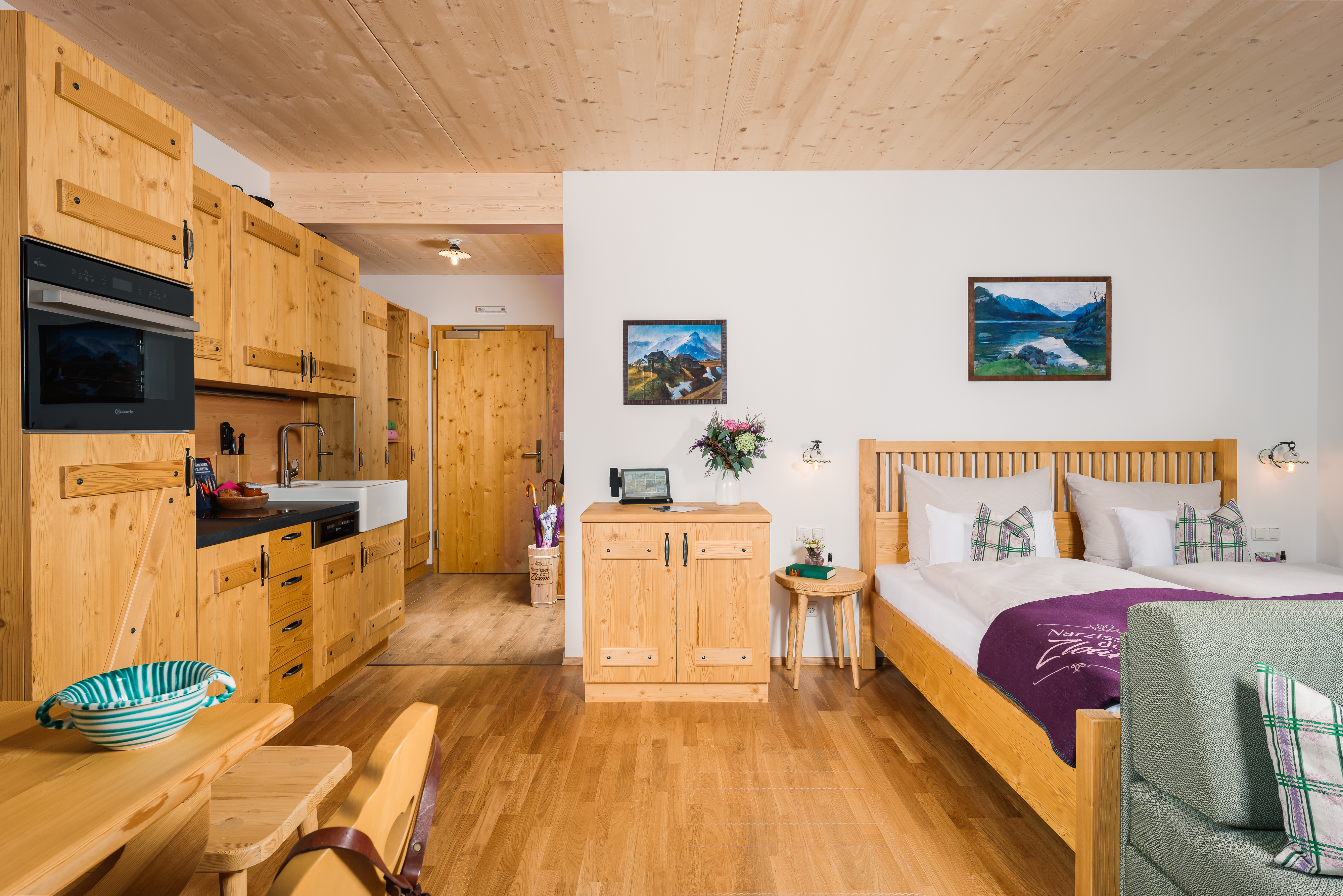 Narzissendorf Zloam Zimmerkategorien Studio Tuba