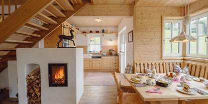 Wanderurlaub - Sonnenterrasse - Bad Aussee - Wohnraum im Ferienhaus Gössl - Narzissendorf Zloam